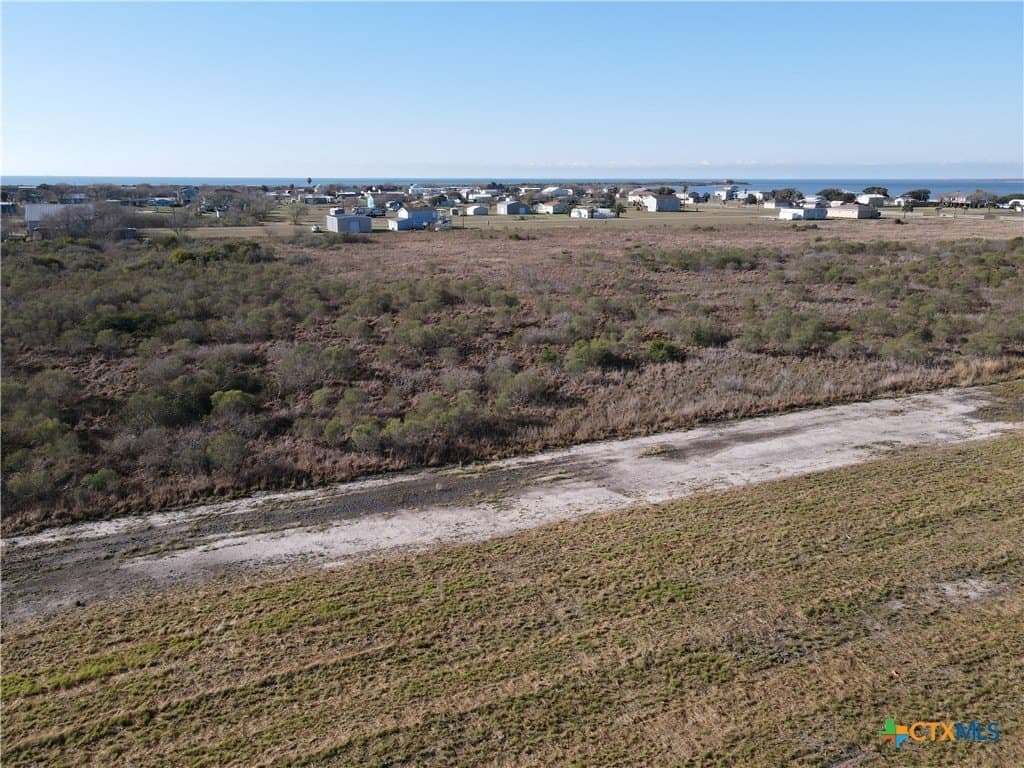 1.36 acres in Calhoun County - photo 3