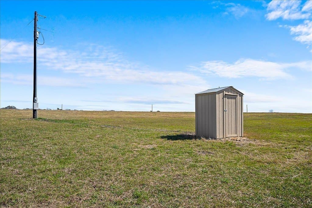 26.16 acres in Fayette County - photo 4