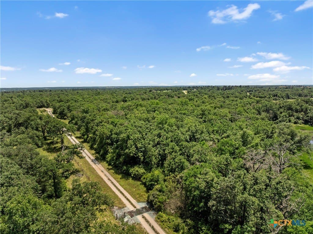 16.11 acres in Robertson County - photo 3