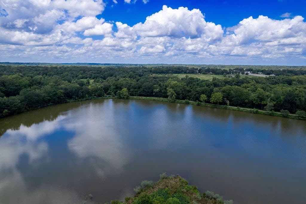 14 acres in ANDERSON County - photo 4