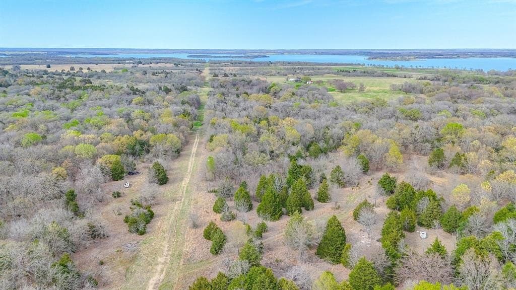 0.69 acres in Navarro County - photo 7