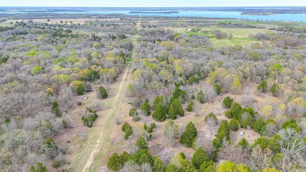 0.69 acres in Navarro County - photo 8