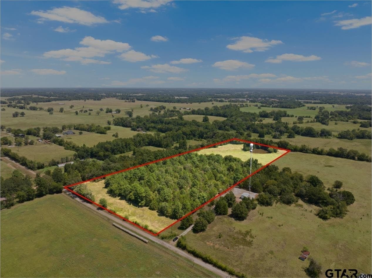 15 acres in Titus County - photo 17