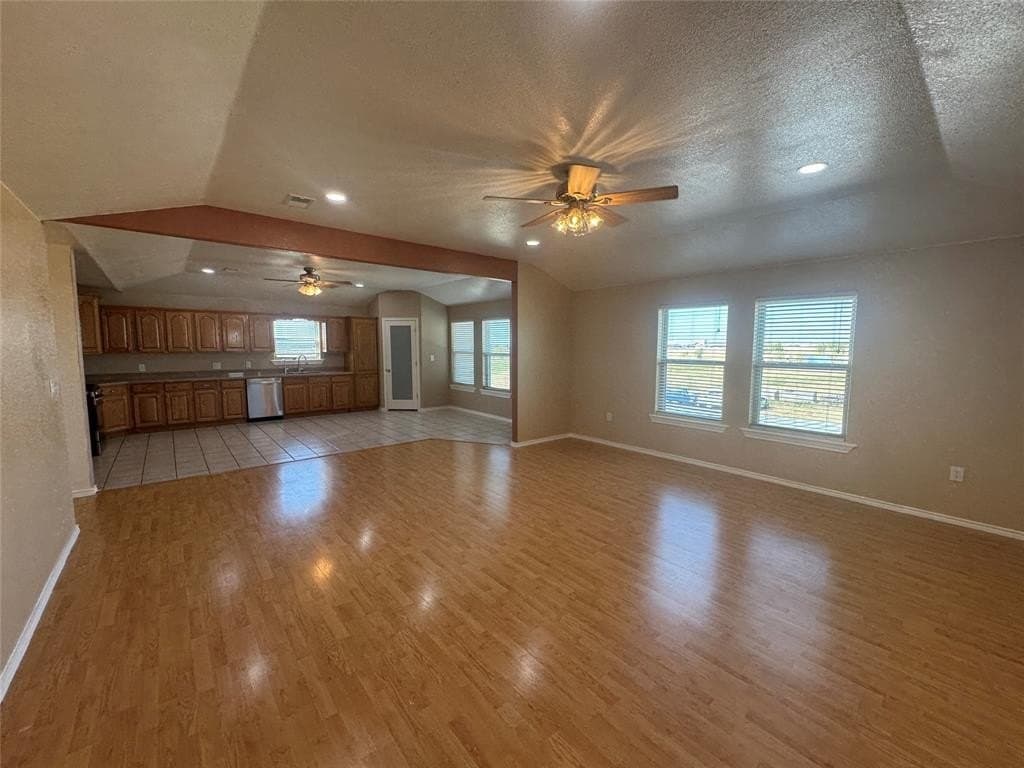 10.37 acres in Wise County - photo 4