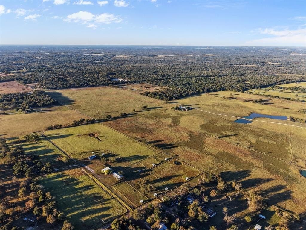 23.87 acres in Freestone County - photo 36