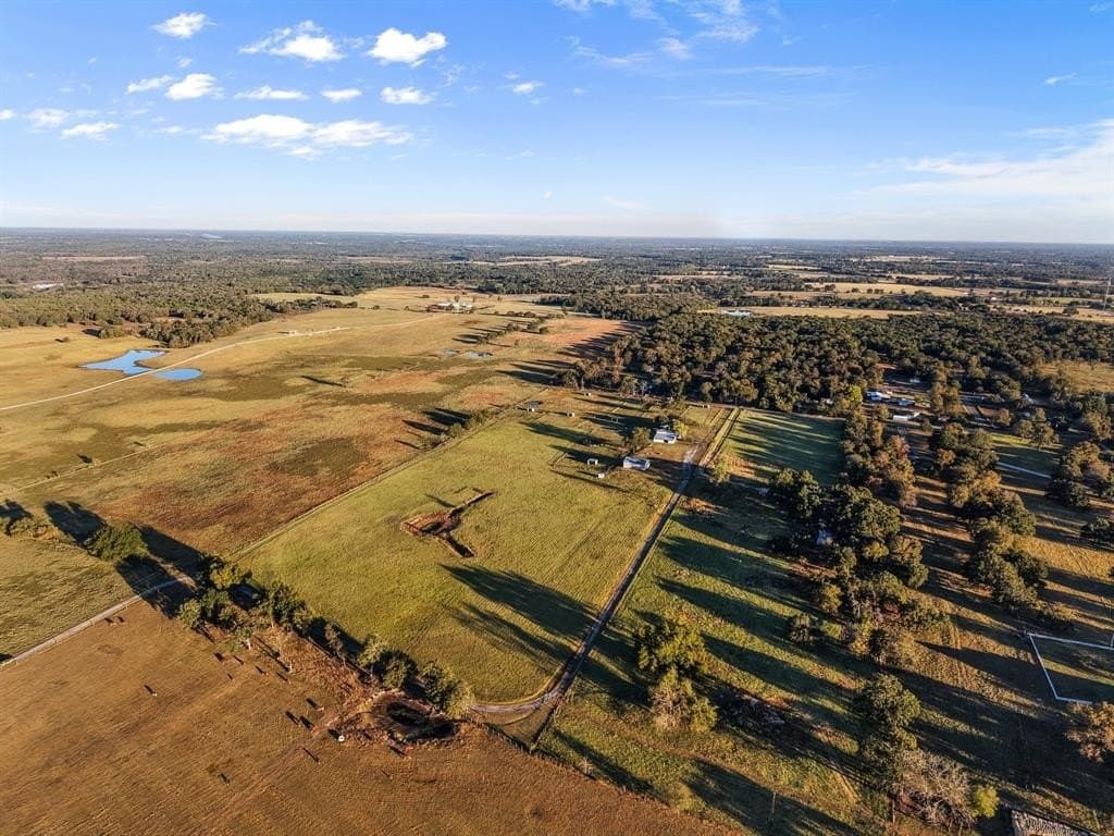 23.87 acres in Freestone County - photo 40