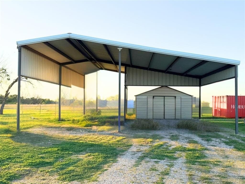 11.01 acres in Falls County - photo 6
