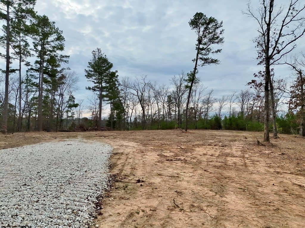 52.07 acres in ANDERSON County - photo 4