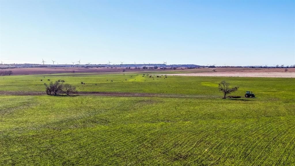 746 acres in Hamilton County - photo 33