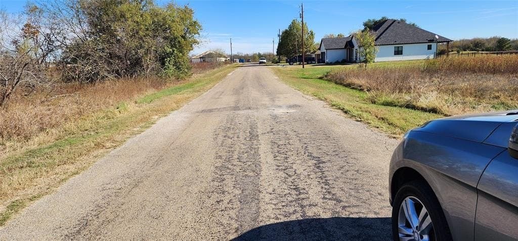 0.26 acres in Hill County - photo 3