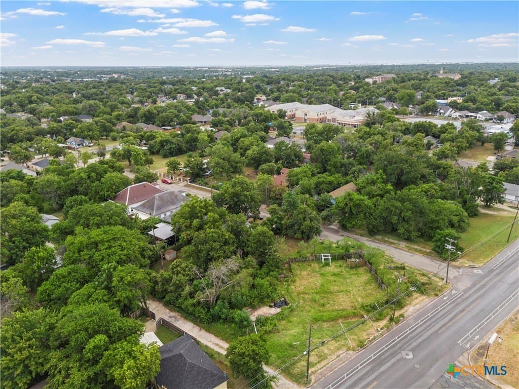 0.17 acres in McLennan County - photo 3