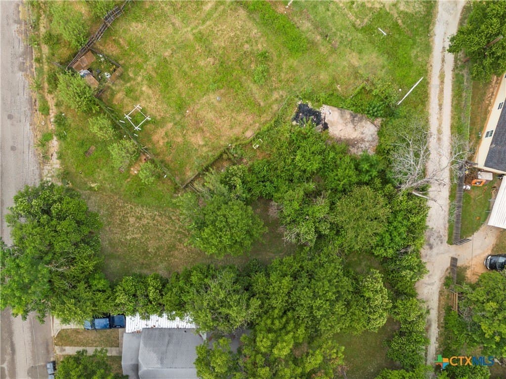 0.17 acres in McLennan County - photo 6