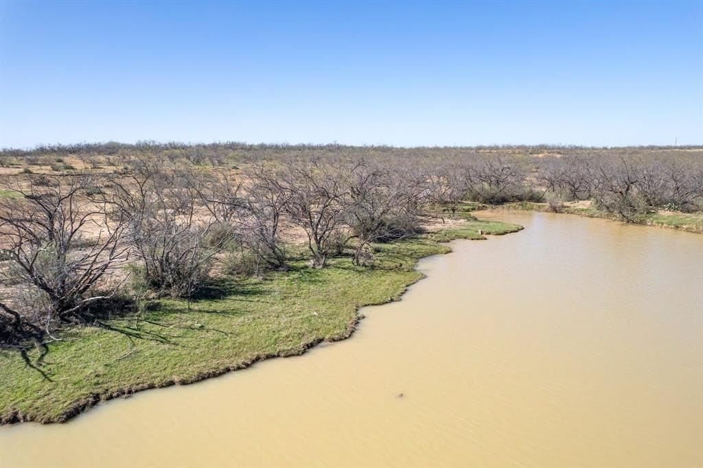 162.5 acres in Coleman County - photo 5