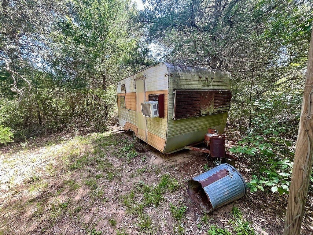11.28 acres in Colorado County - photo 16