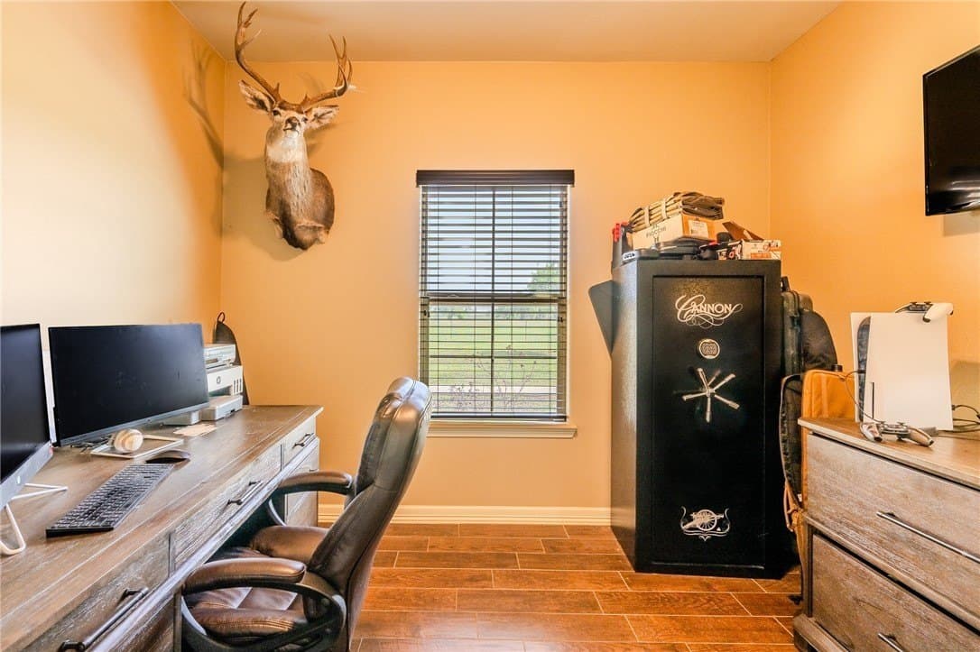 25 acres in San Patricio County - photo 10