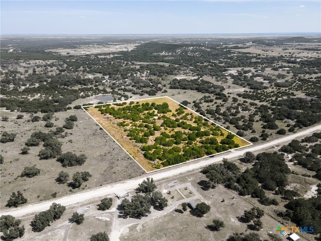 10.01 acres in Coryell County - photo 2