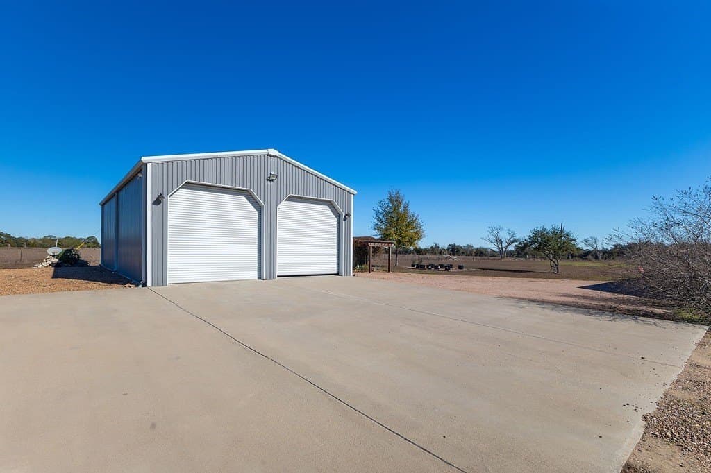 7.82 acres in Colorado County - photo 26
