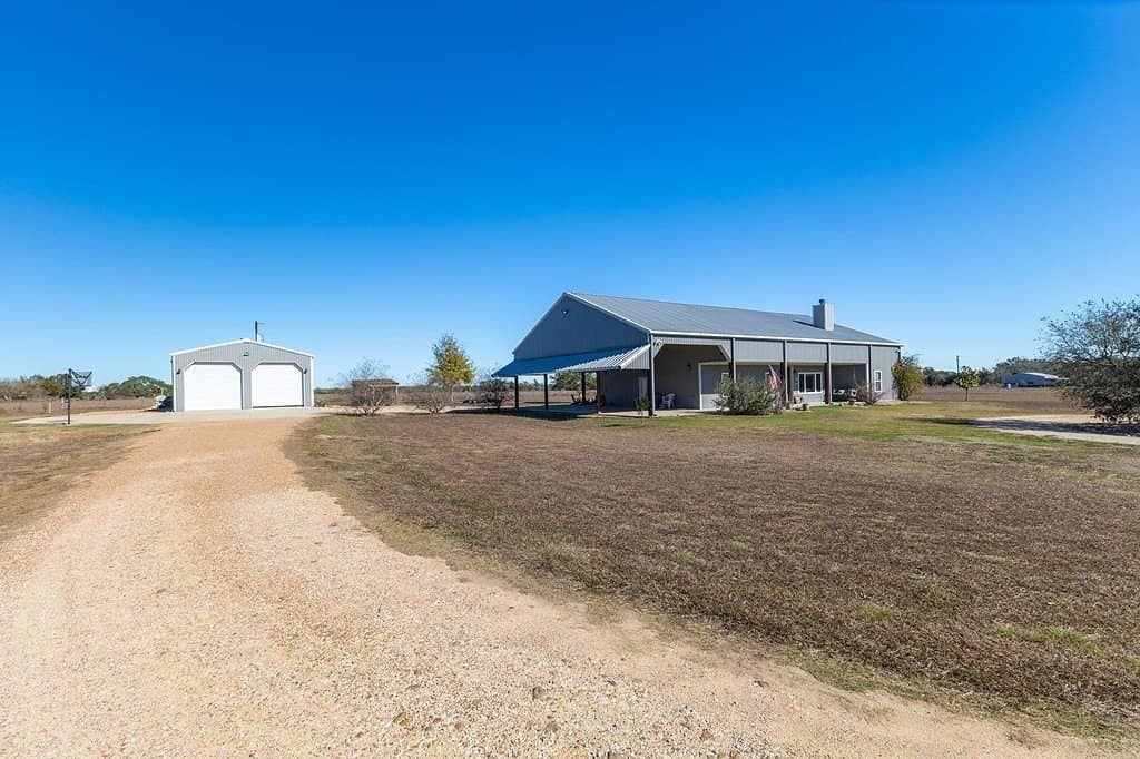 7.82 acres in Colorado County - photo 25