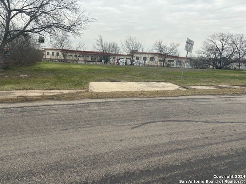 0.3 acres in Bexar County - photo 5