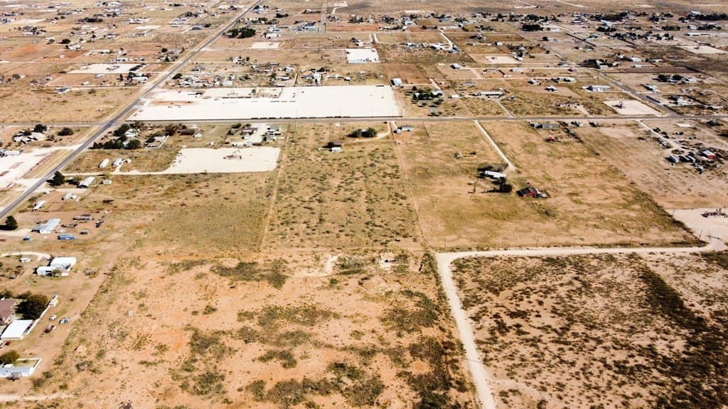 11.94 acres in Ector County - photo 4