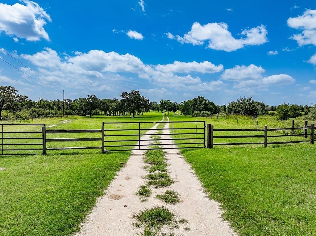 58.15 acres in Fayette County - photo 12