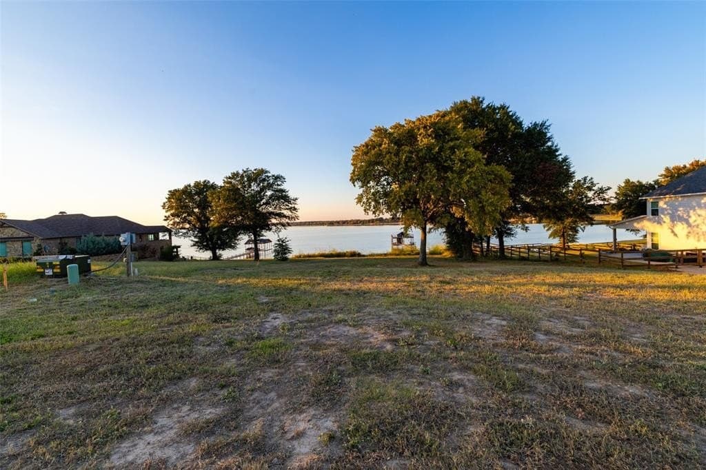0.54 acres in Kaufman County - photo 18