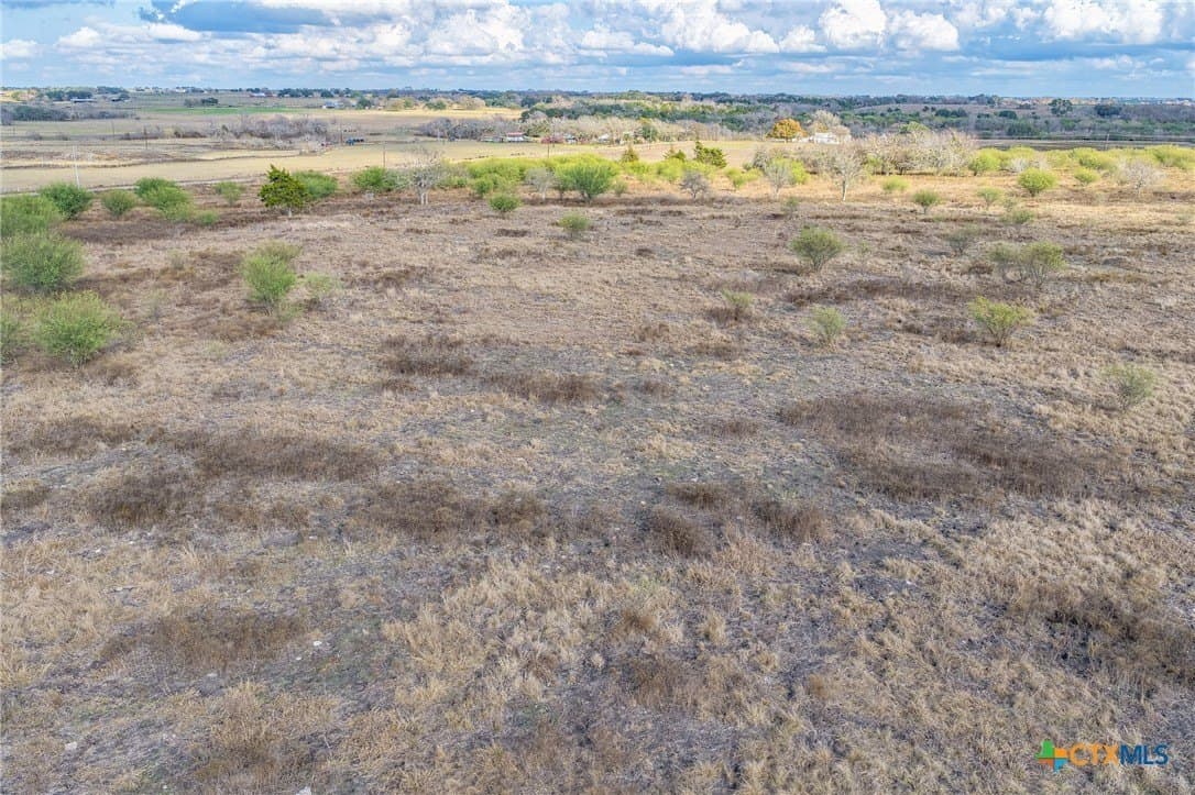 7.5 acres in Lavaca County - photo 9