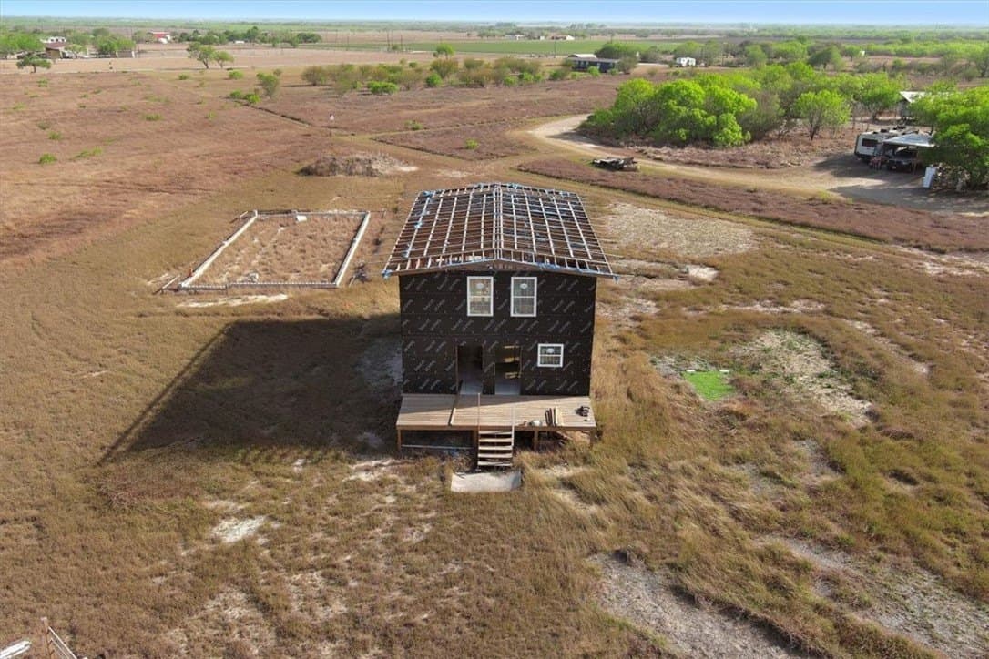10.47 acres in Nueces County - photo 10