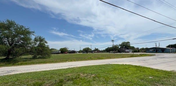 0.78 acres in Nueces County - photo 3