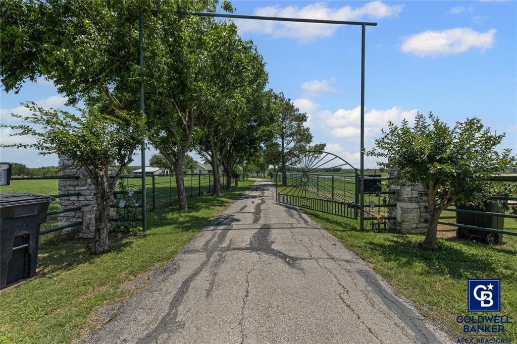 11.8 acres in Johnson County - photo 3