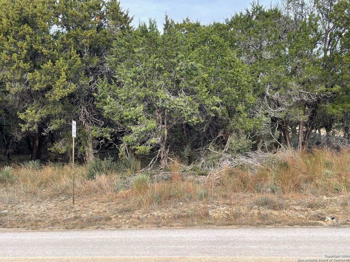 0.12 acres in Bandera County - photo 2