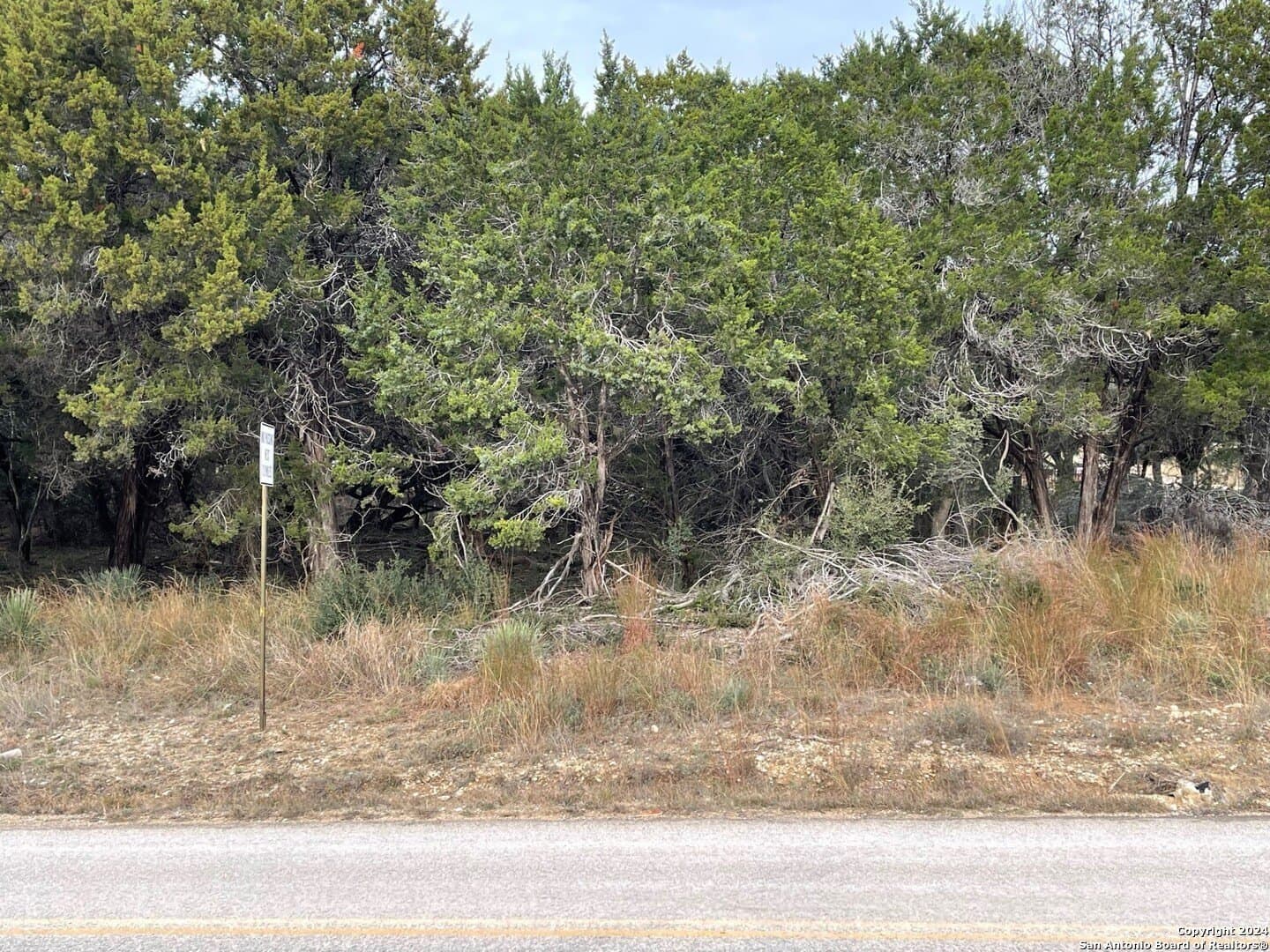 0.12 acres in Bandera County - photo 3
