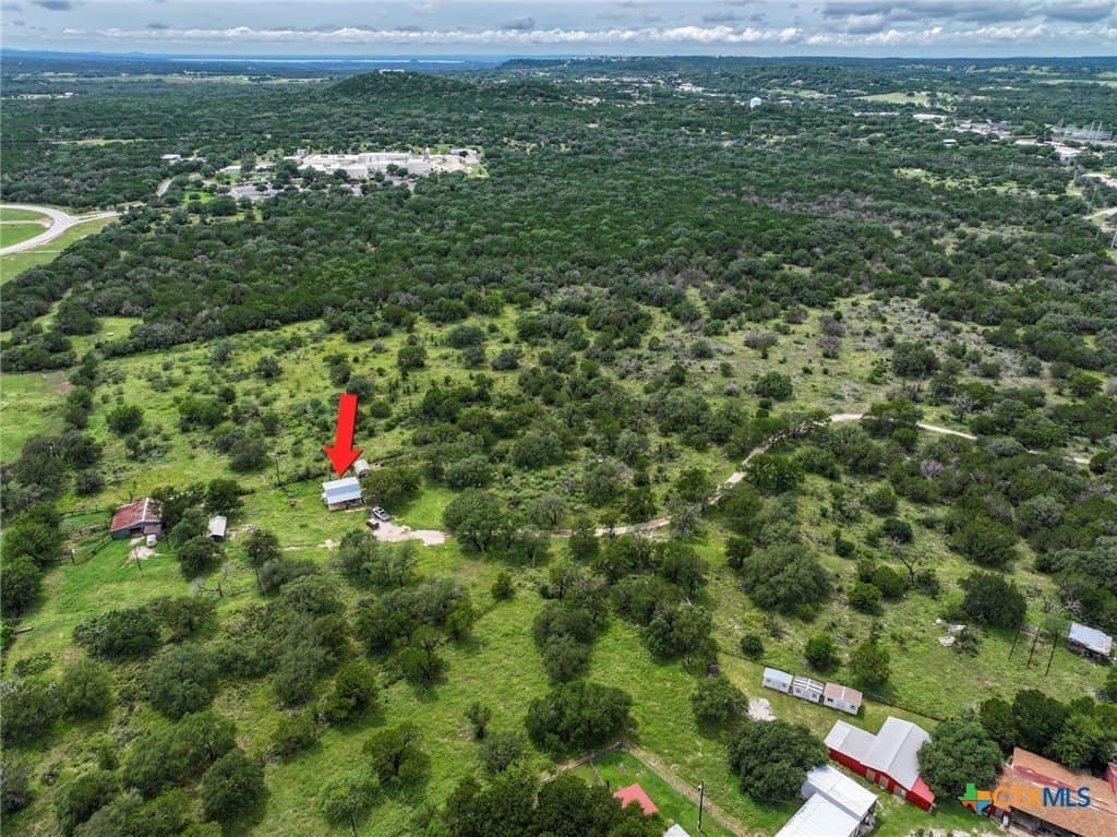 29.96 acres in Burnet County - photo 2