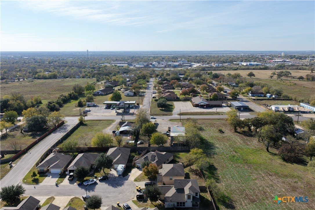 0.14 acres in Gonzales County - photo 6