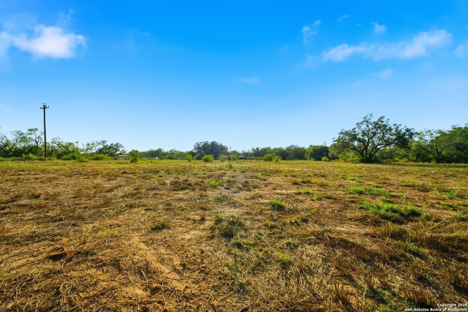 4.66 acres in Frio County - photo 12
