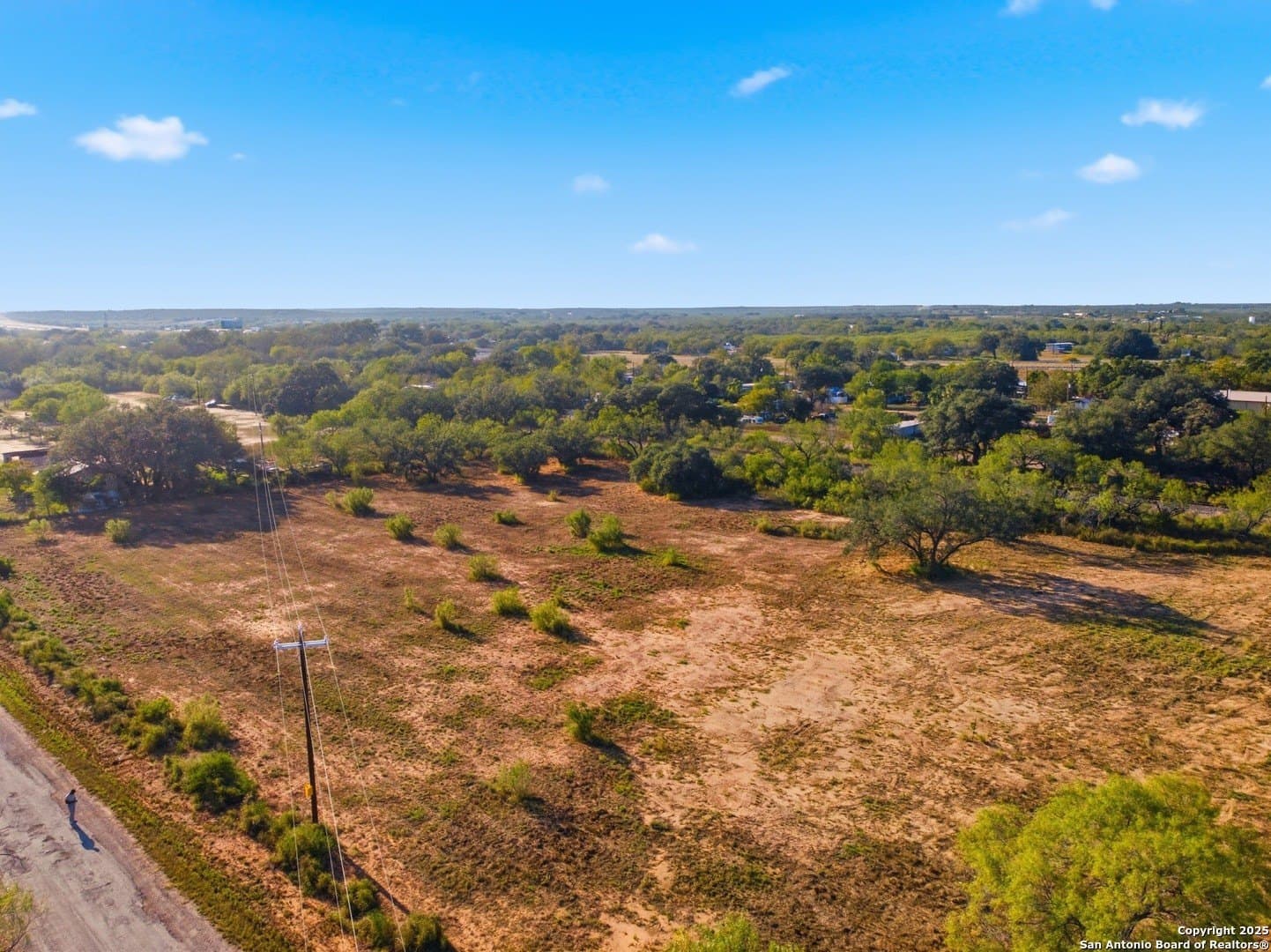 4.66 acres in Frio County - photo 5
