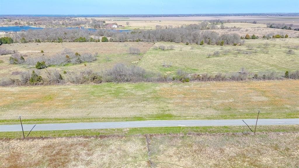 1.11 acres in Navarro County - photo 6