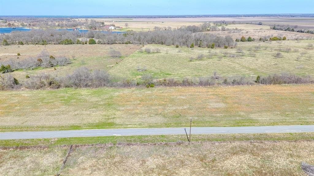 1.11 acres in Navarro County - photo 8
