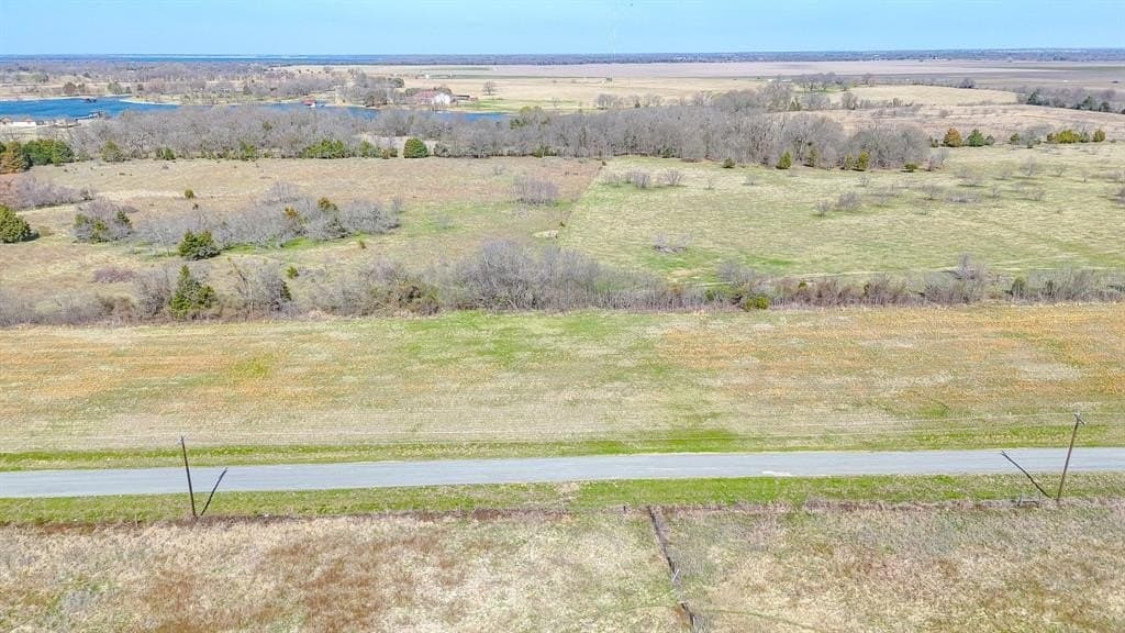 1.11 acres in Navarro County - photo 5