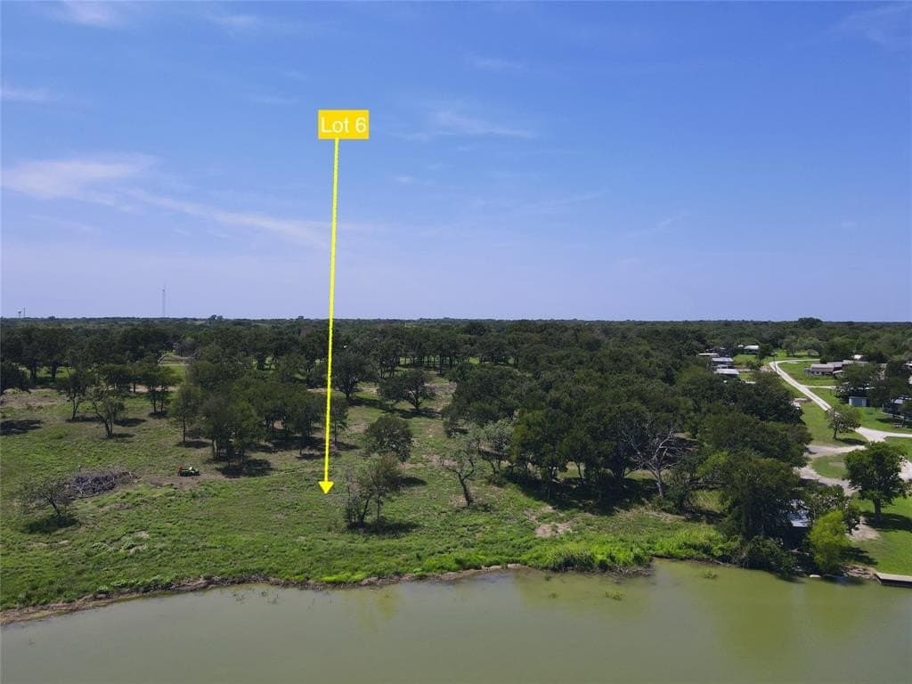 1.13 acres in Navarro County - photo 17
