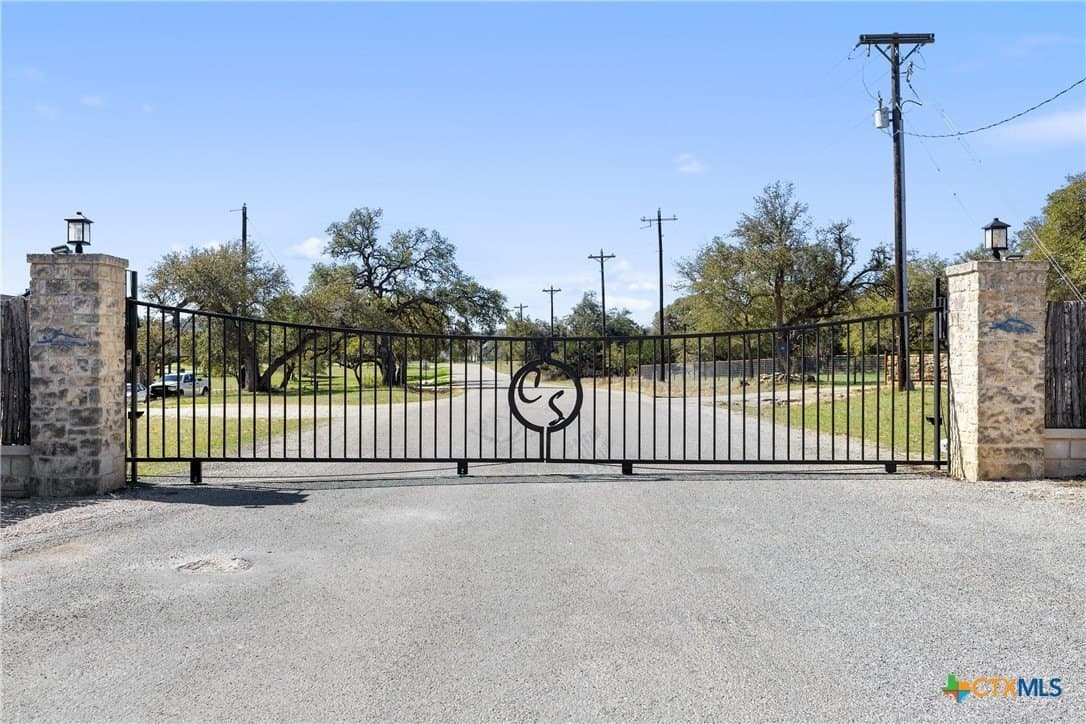 3.13 acres in Blanco County - photo 38