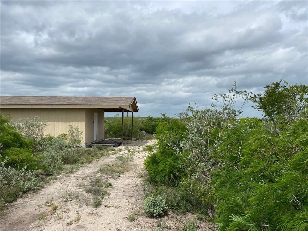 10.24 acres in Live Oak County - photo 20