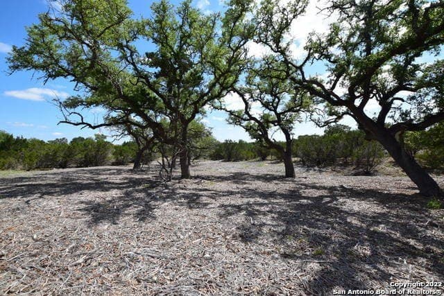 5.74 acres in Bandera County - photo 4