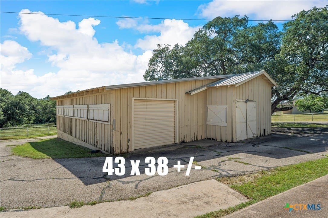 36.49 acres in McLennan County - photo 27