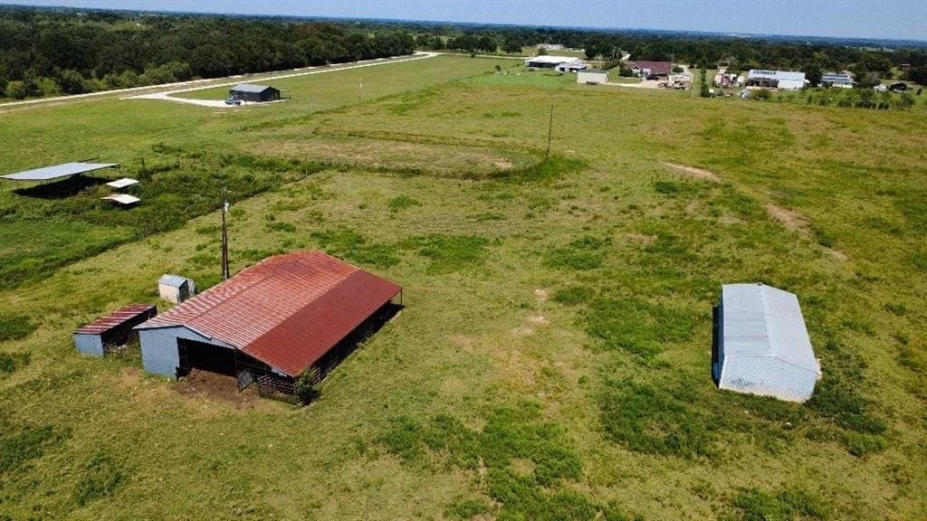31 acres in Hill County - photo 10