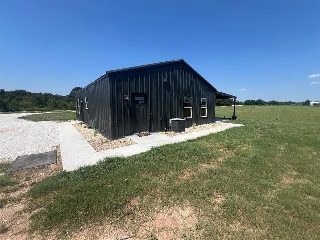 31 acres in Hill County - photo 3