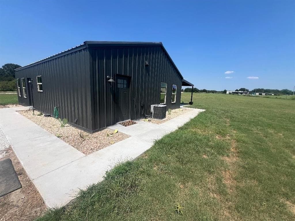31 acres in Hill County - photo 4