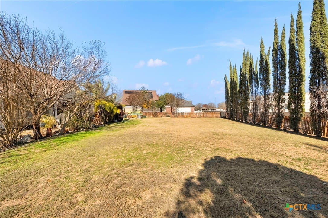 0.2 acres in Comal County - photo 12