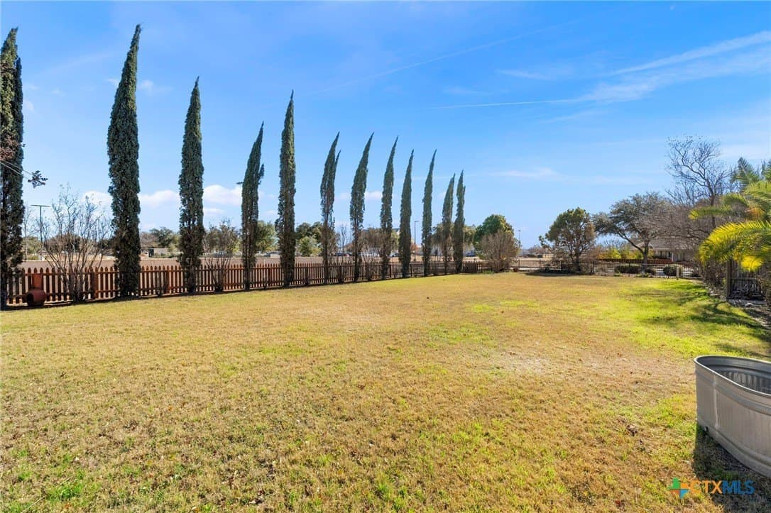0.2 acres in Comal County - photo 16