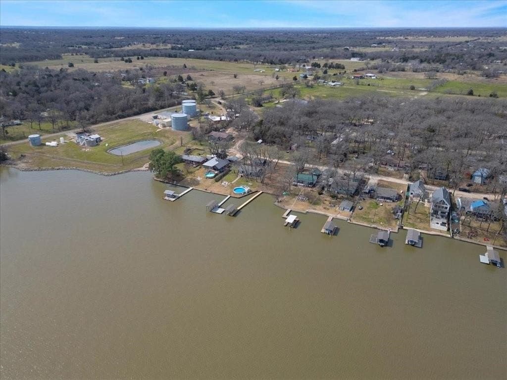 0.18 acres in Henderson County - photo 7